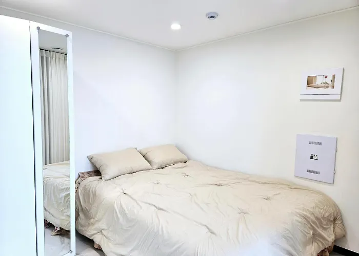 Euljiro Namsan Tower View Apartment Seoul